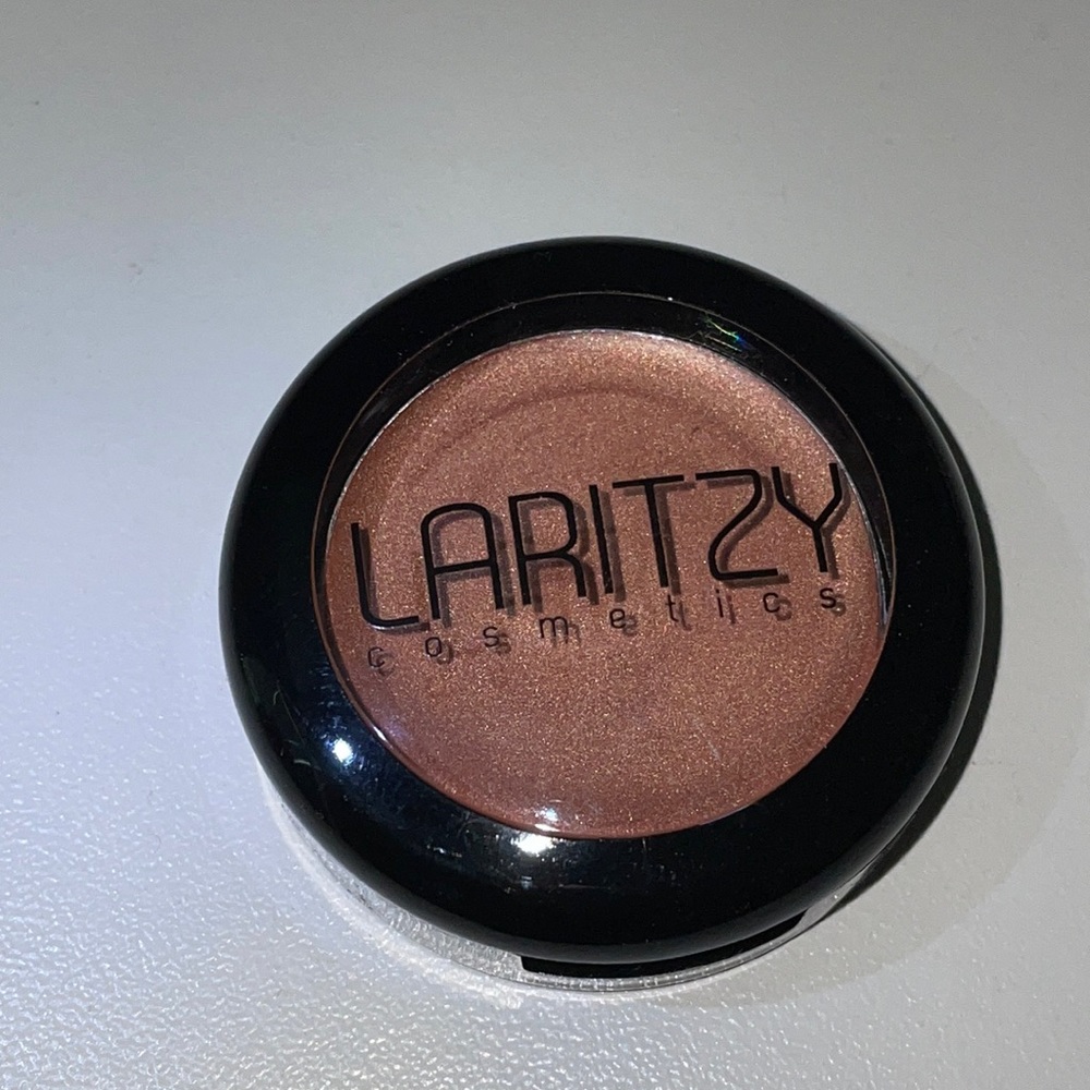 Laritzy Cosmetics